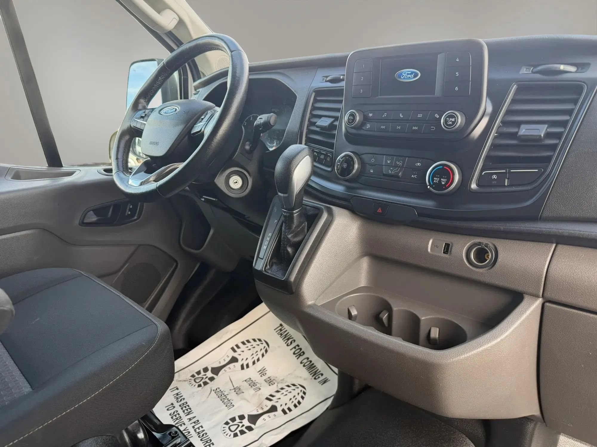 Used 2020 Ford Transit 250 Low Roof RWD image 19