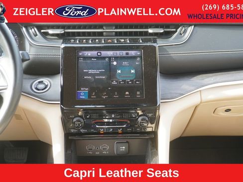 Used 2022 Jeep Grand Cherokee L Limited image 16