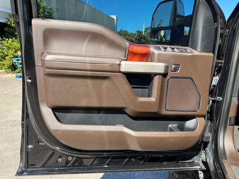 Used 2021 Ford F250 King Ranch w/ King Ranch Ultimate Package image 26