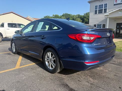 Used 2015 Hyundai Sonata SE w/ Cargo Package FWD image 8