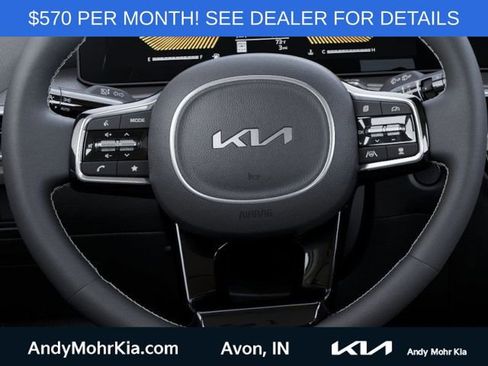 New 2025 Kia Sorento S image 22