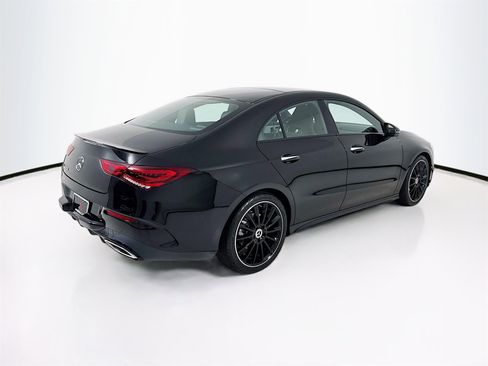 Used 2023 Mercedes-Benz CLA 250 image 8