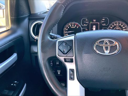 Used 2020 Toyota Tundra SR5 w/ SR5 Leather Package RWD image 23