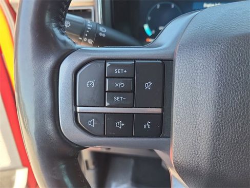 Used 2023 Ford F250 Lariat w/ Sport Appearance Package image 29