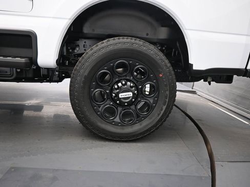 New 2025 Ford F250 Lariat w/ Lariat Ultimate Package image 23
