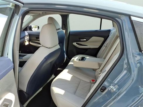 New 2026 Nissan Sentra SL FWD image 29