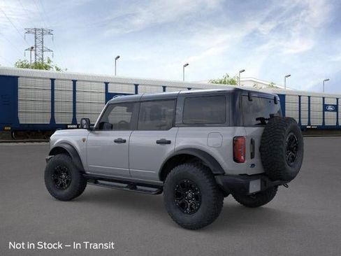 New 2026 Ford Bronco Badlands image 4