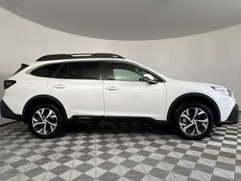 Used 2022 Subaru Outback Limited w/ Popular Package #2 image 7