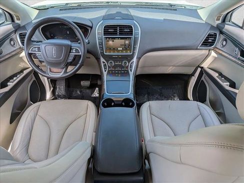 Used 2019 Lincoln Nautilus Reserve AWD/4WD image 18