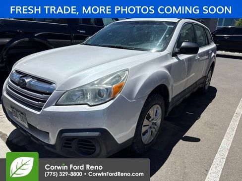 Used 2013 Subaru Outback 2.5i AWD/4WD image 3