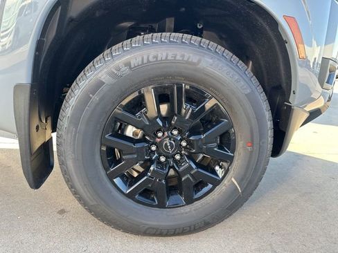 New 2026 Nissan Frontier SV w/ SV Convenience Package image 4