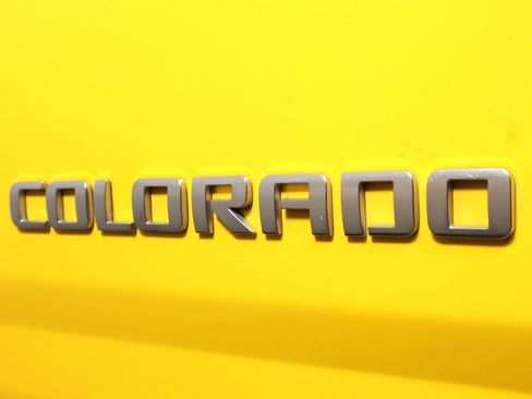 Used 2018 Chevrolet Colorado W/T w/ WT Convenience Package image 32