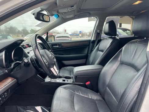 Used 2016 Subaru Outback 2.5i Limited image 14