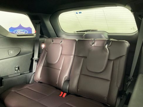 New 2026 Ford Explorer Platinum RWD image 17