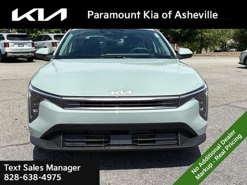 New 2026 Kia K4 FWD image 2