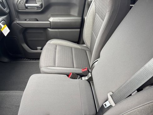 New 2026 Chevrolet Silverado 1500 Custom w/ Rally Edition image 40