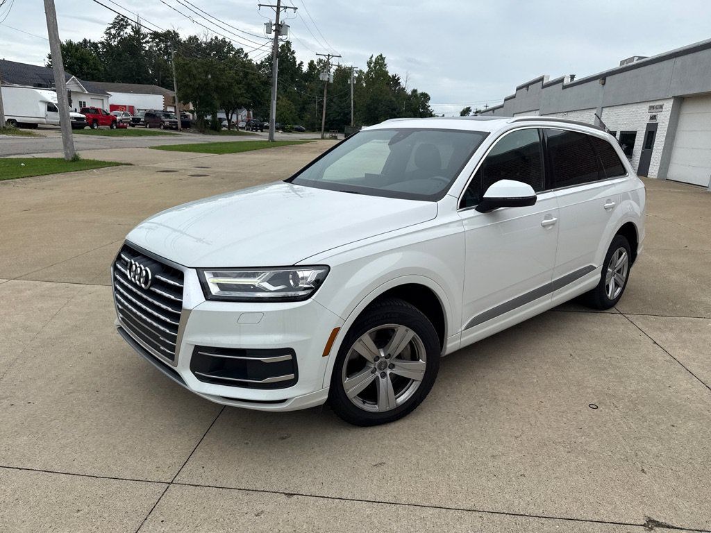 Used 2019 Audi Q7 2.0T Premium w/ Convenience Package AWD/4WD image 1