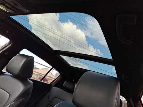 Used 2022 Kia Sportage Nightfall Edition w/ Nighfall AWD Premium Package image 16