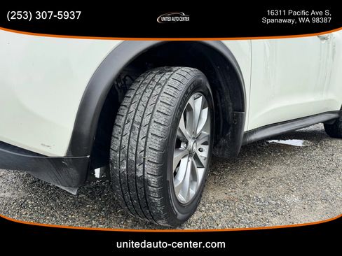 Used 2012 Nissan Juke SL w/ Sport Pkg image 22