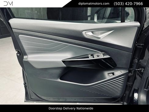 Used 2024 Volkswagen ID.4 Pro S AWD/4WD image 25