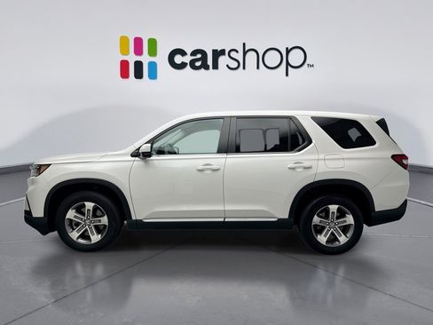 Used 2024 Honda Pilot EX-L image 2