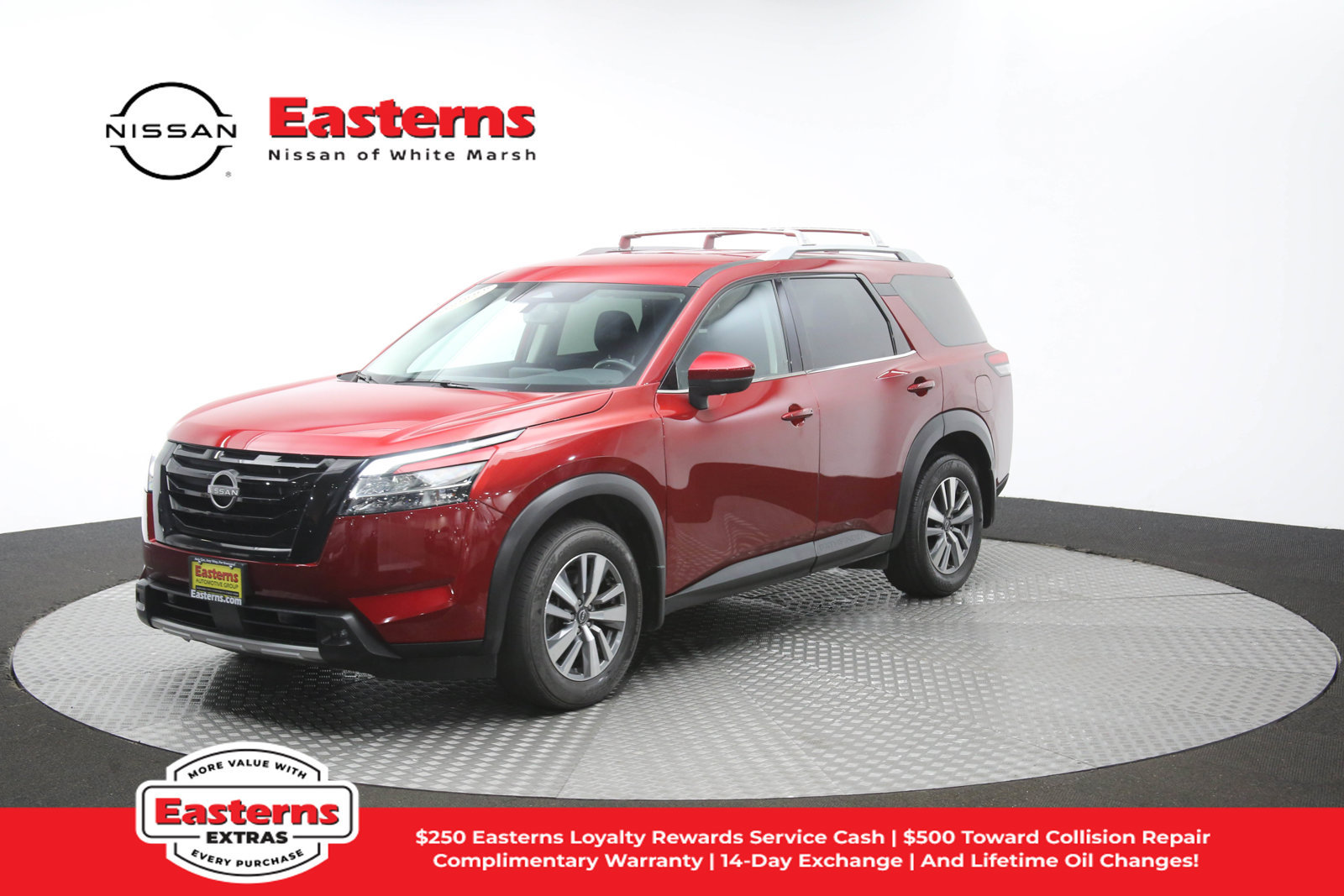 Used 2023 Nissan Pathfinder SL w/ Lighting Package (N92) AWD/4WD image 51