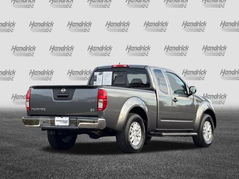 Used 2017 Nissan Frontier SV w/ SV Value Truck Package image 5