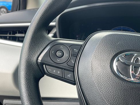 Used 2026 Toyota Corolla LE FWD image 25