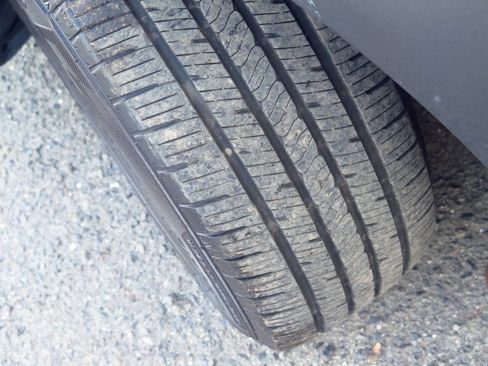 Used 2012 Chrysler 300 image 34