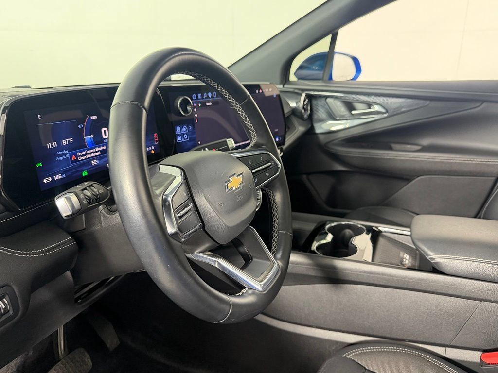 Used 2024 Chevrolet Blazer EV LT AWD/4WD image 22