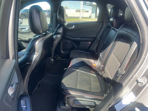 Used 2024 Ford Escape ST-Line image 30