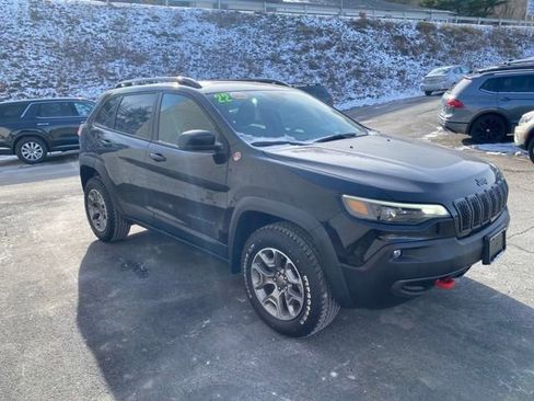 Used 2022 Jeep Cherokee Trailhawk w/ Comfort/Convenience Group image 14