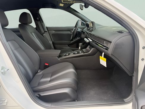 Used 2026 Honda Civic Sport image 13