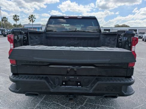 Used 2025 Chevrolet Silverado 1500 Custom Trail Boss w/ Dark Appearance Package image 8