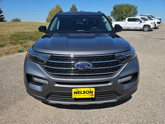 Certified 2023 Ford Explorer XLT w/ Equipment Group 202A AWD/4WD image 8