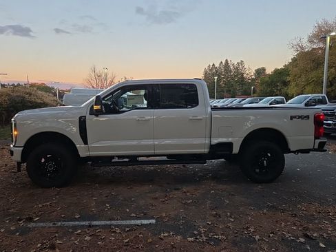 New 2026 Ford F350 XLT w/ XLT Premium Package AWD/4WD image 6