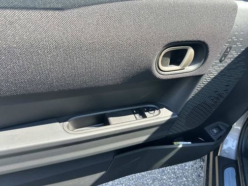 New 2026 MINI Cooper 2-Door Hardtop image 14