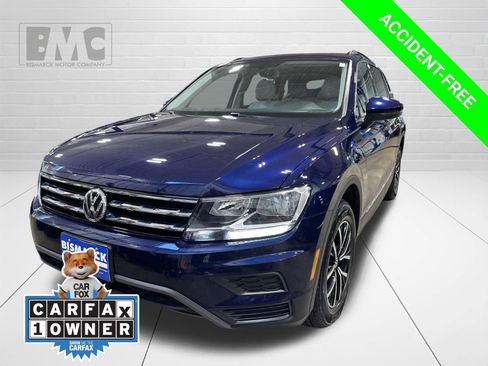 Used 2021 Volkswagen Tiguan SE w/ Panoramic Sunroof Package AWD/4WD image 1