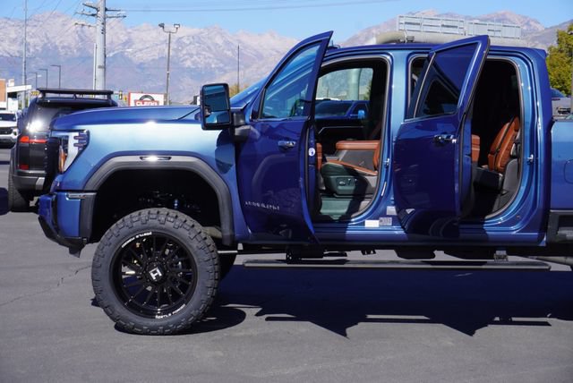 Used 2026 GMC Sierra 3500 Denali Ultimate AWD/4WD image 23