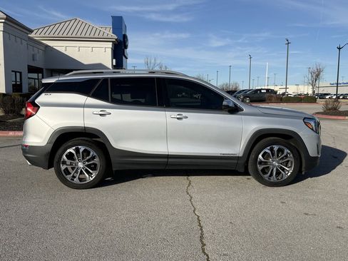 Used 2020 GMC Terrain SLT w/ Preferred Package image 8