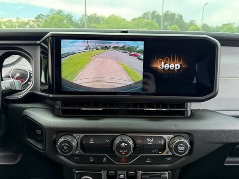 New 2026 Jeep Wrangler Unlimited Sport AWD/4WD image 20