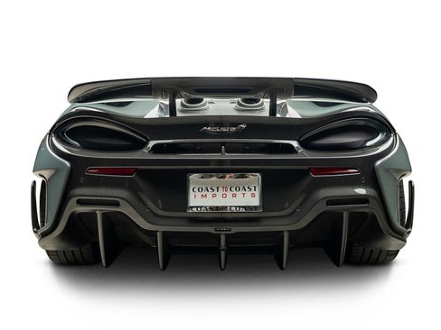 Used 2019 McLaren 600LT RWD image 12