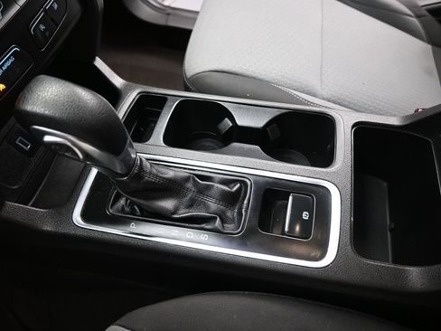 Certified 2018 Ford Escape SE FWD image 16