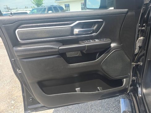 Used 2022 RAM 1500 Big Horn AWD/4WD image 12