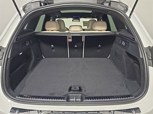 Used 2026 Mercedes-Benz GLC 300 4MATIC image 13