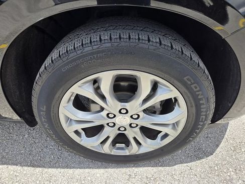 Used 2021 Buick Enclave Avenir w/ Avenir Technology Package FWD image 9