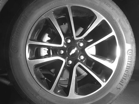 Used 2025 Chevrolet TrailBlazer LT AWD/4WD image 12
