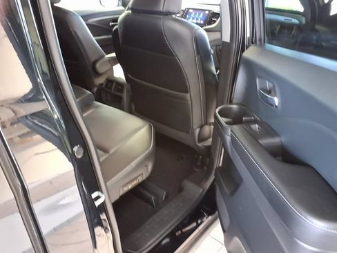 Certified 2023 Honda Ridgeline RTL image 28