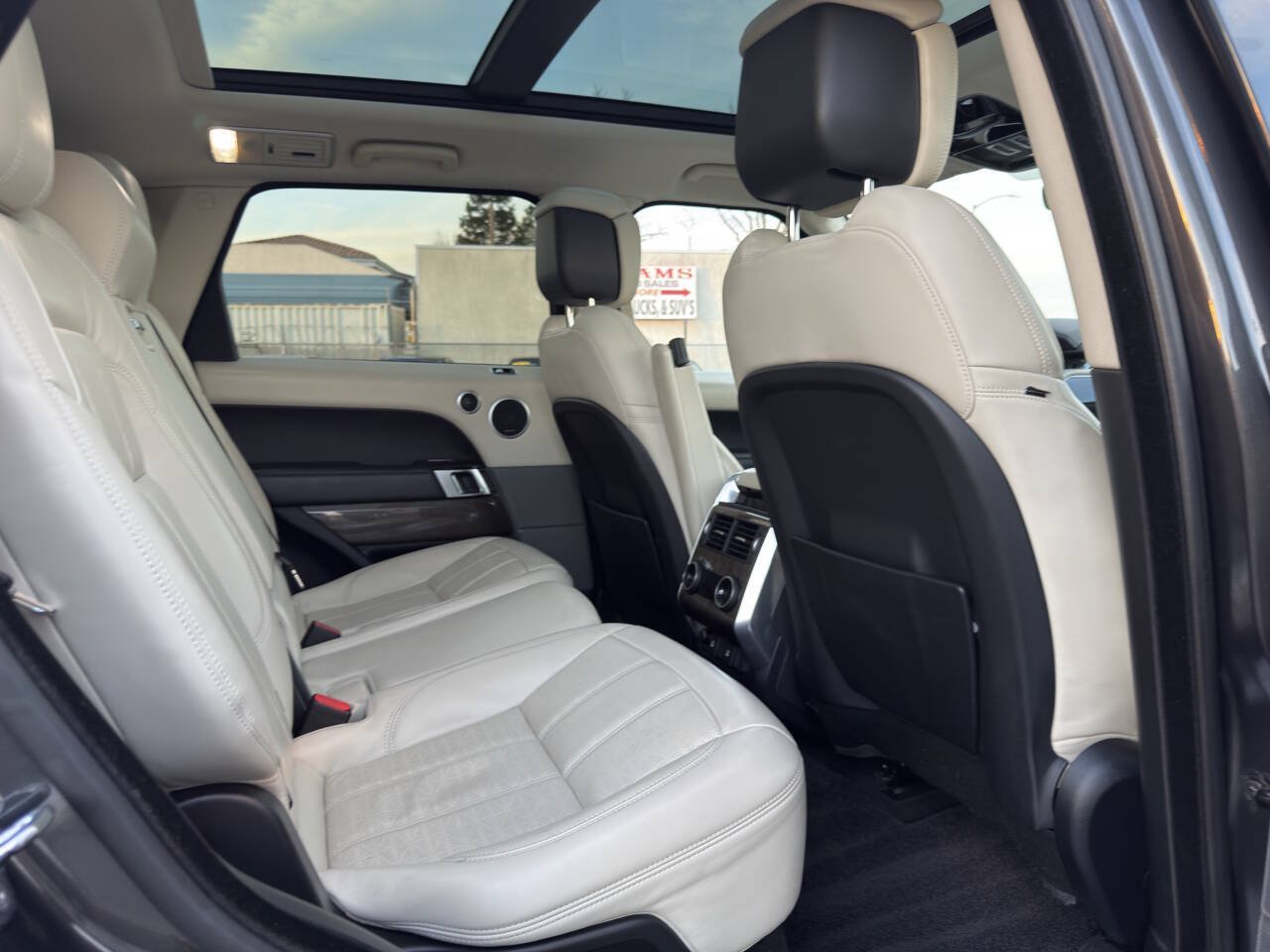 Used 2018 Land Rover Range Rover Sport Autobiography AWD/4WD image 12