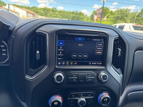 Used 2020 GMC Sierra 1500 Denali w/ Denali Ultimate Package AWD/4WD image 34